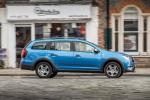 Dacia Logan MCV Stepway 2017 года (UK)